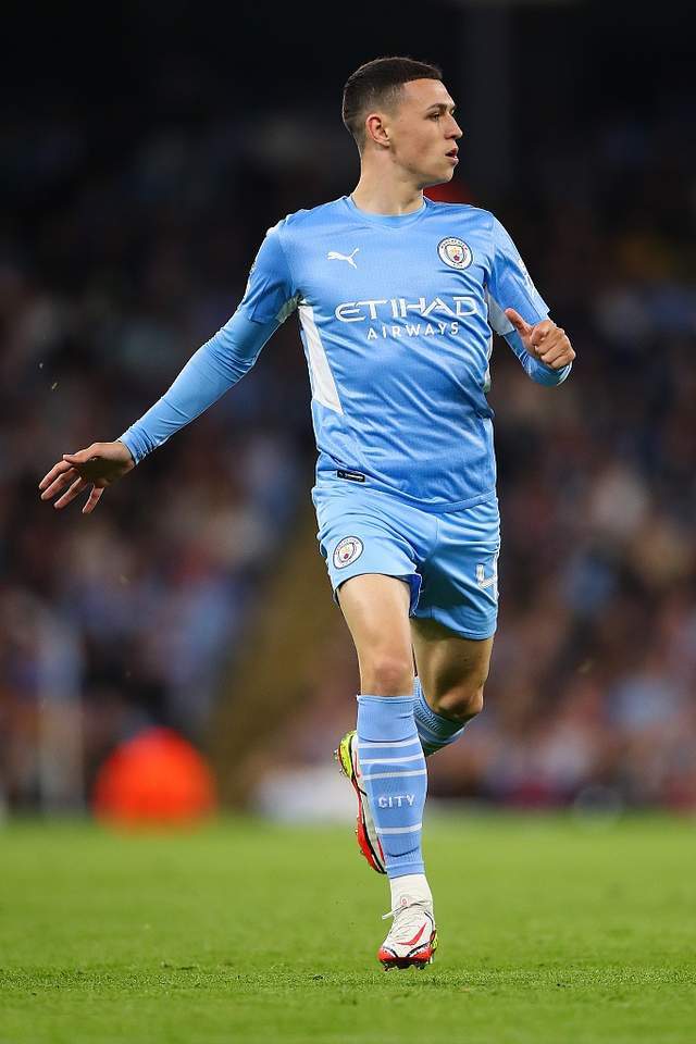 续展现出他 续展现出他