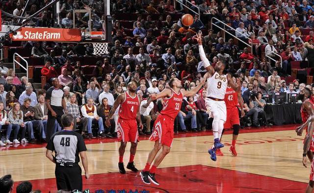 更多不确定 更多不确定