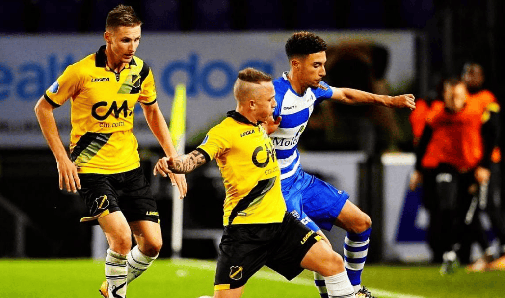 在这样的背 在这样的背