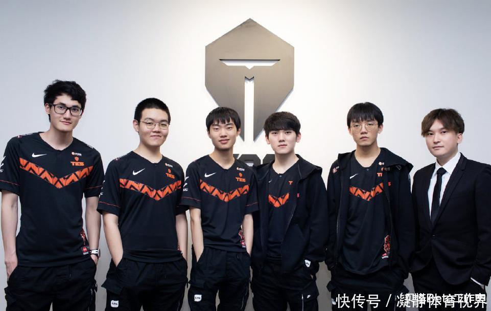 对王钰栋来 对王钰栋来