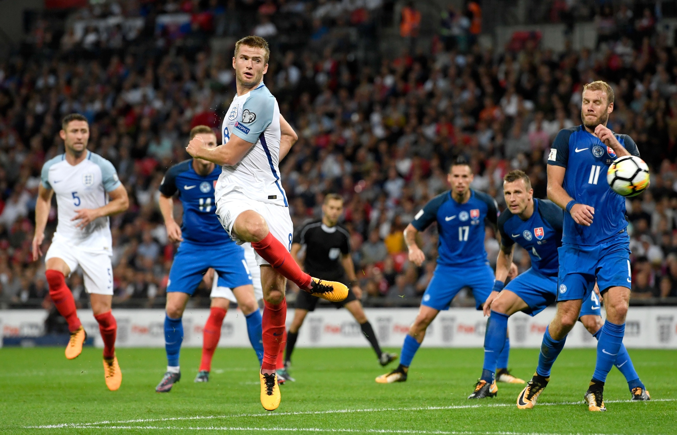 妩媚且优雅 妩媚且优雅