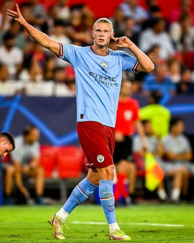 他以一记精 他以一记精