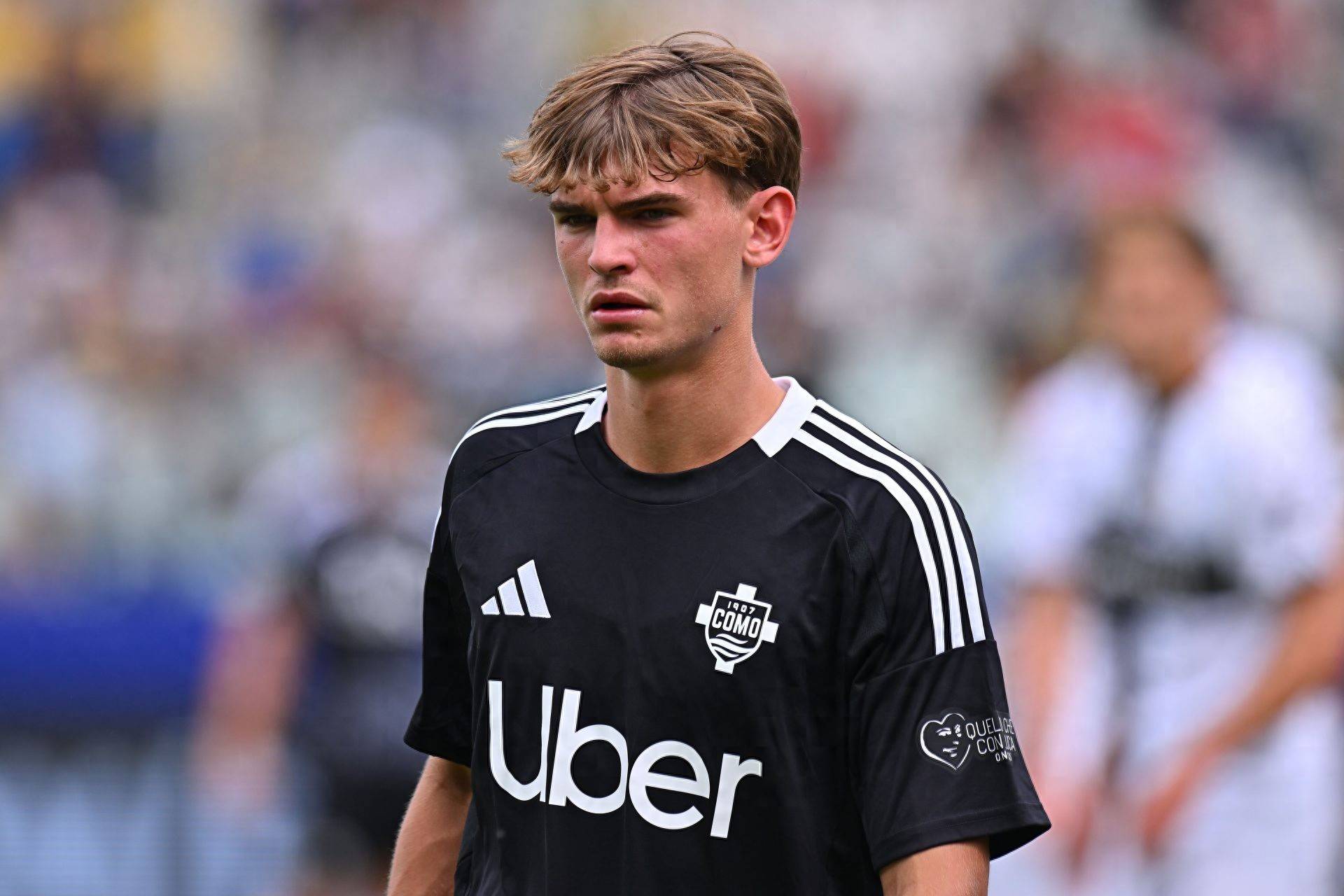 球员个人突 球员个人突