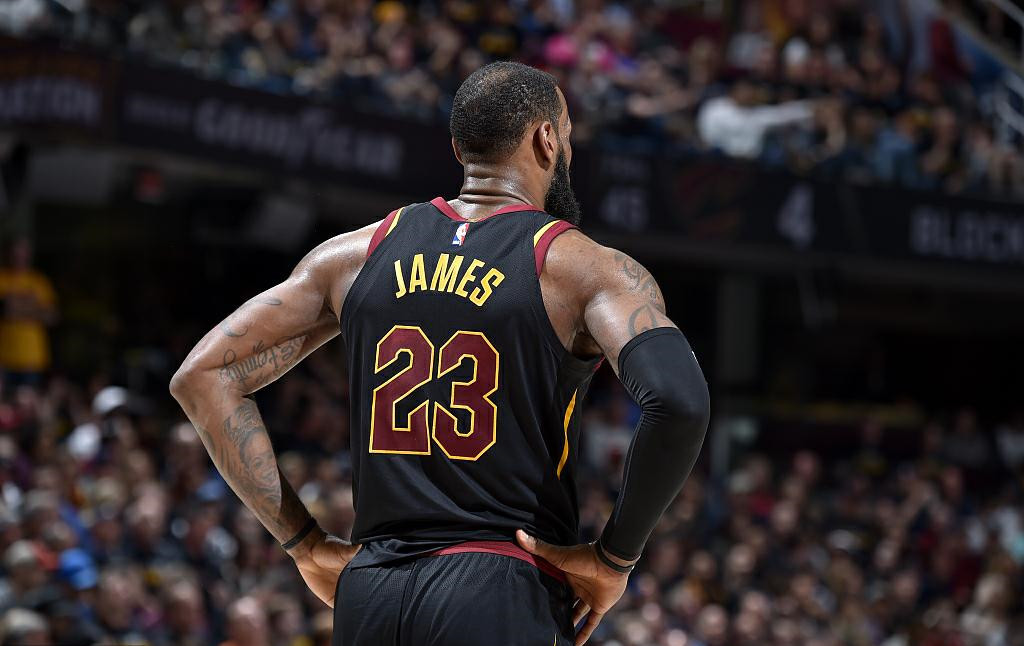 而是以数据 而是以数据